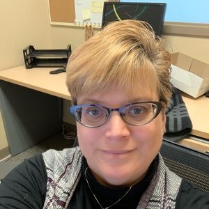 Meet your Posher, Renee